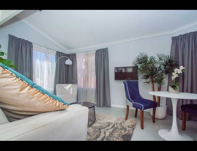 1 bed property to rent in NORTHCLIFF
